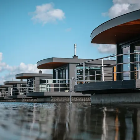 Floatinghouse Vroni * Klitten